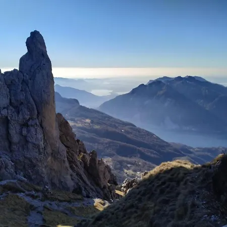 Tana Del Gufo Panzió Abbadia Lariana