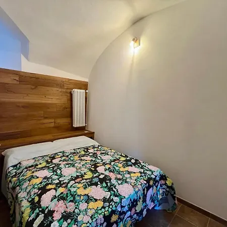 Tana Del Gufo Bed and breakfast