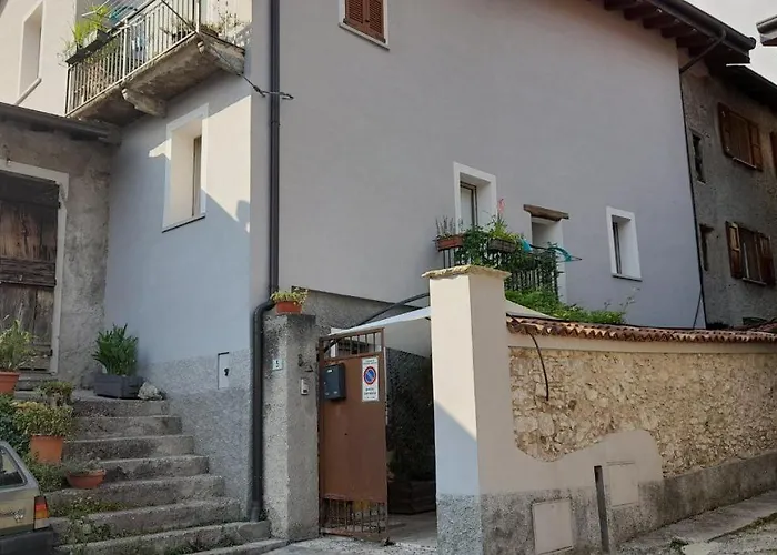 Tana Del Gufo Abbadia Lariana